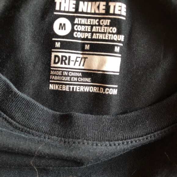 Nike DRI-FIT LeBron James Athletic Cut tee- Mens M - Picture 4 of 6